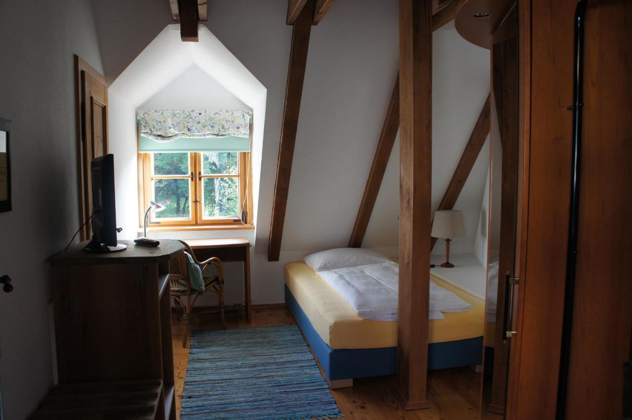 Hotel Schwarzer Adler แอร์ลังเงิน ภายนอก รูปภาพ