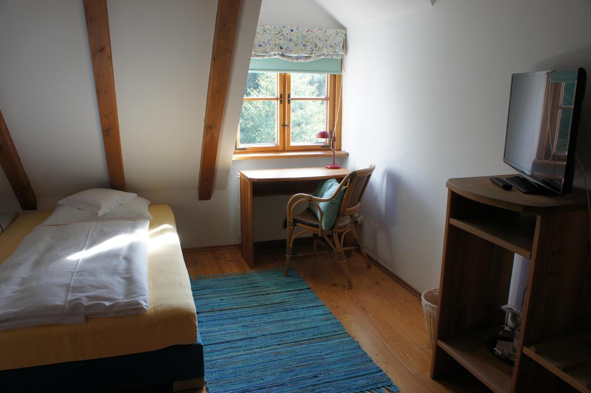 Hotel Schwarzer Adler แอร์ลังเงิน ห้อง รูปภาพ