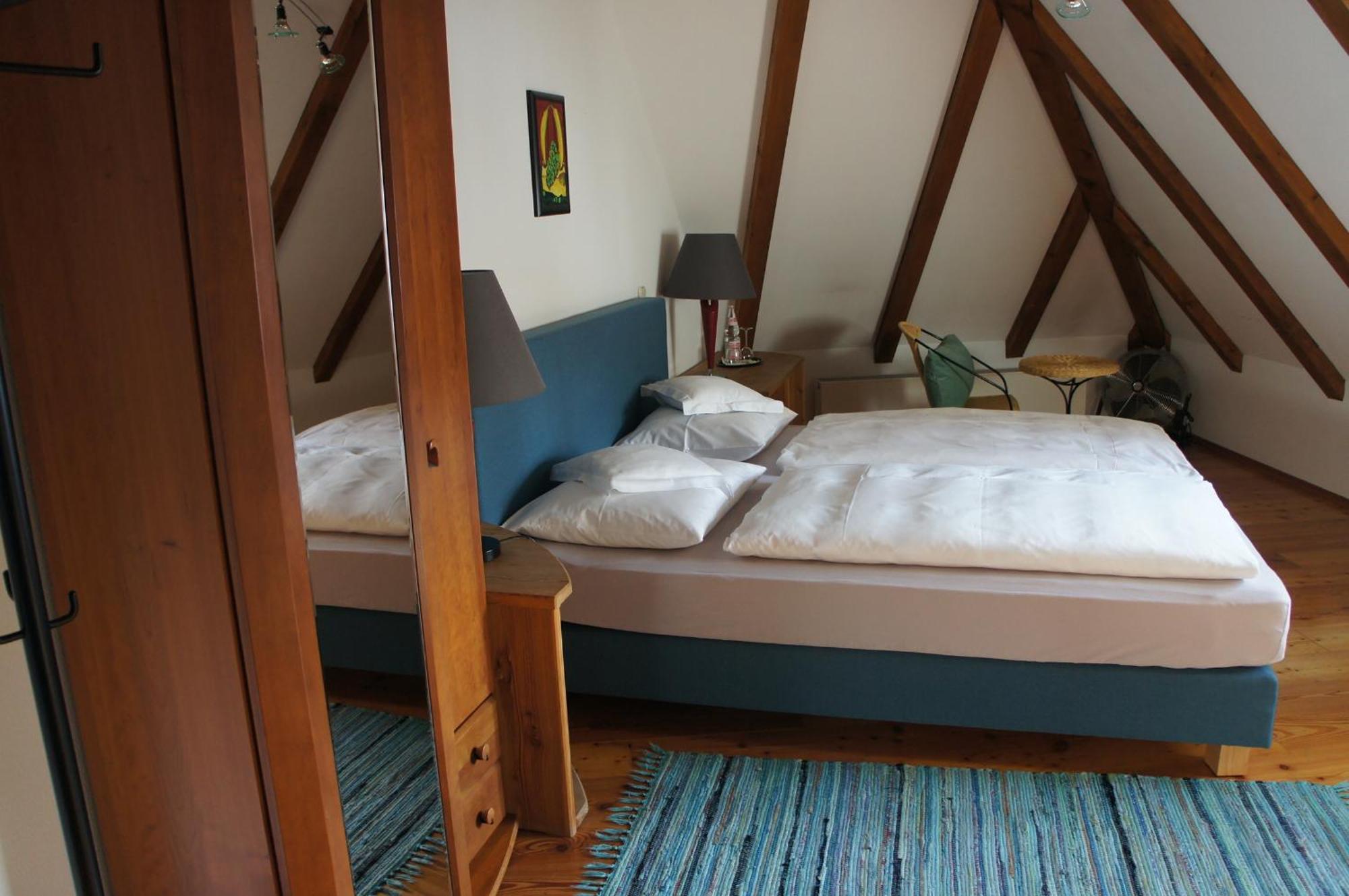 Hotel Schwarzer Adler แอร์ลังเงิน ห้อง รูปภาพ