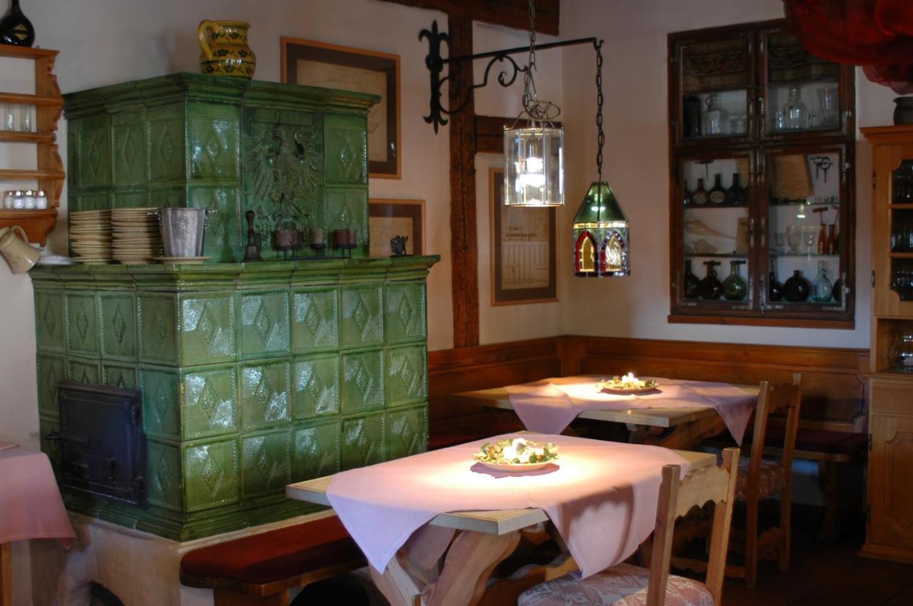 Hotel Schwarzer Adler แอร์ลังเงิน ภายนอก รูปภาพ